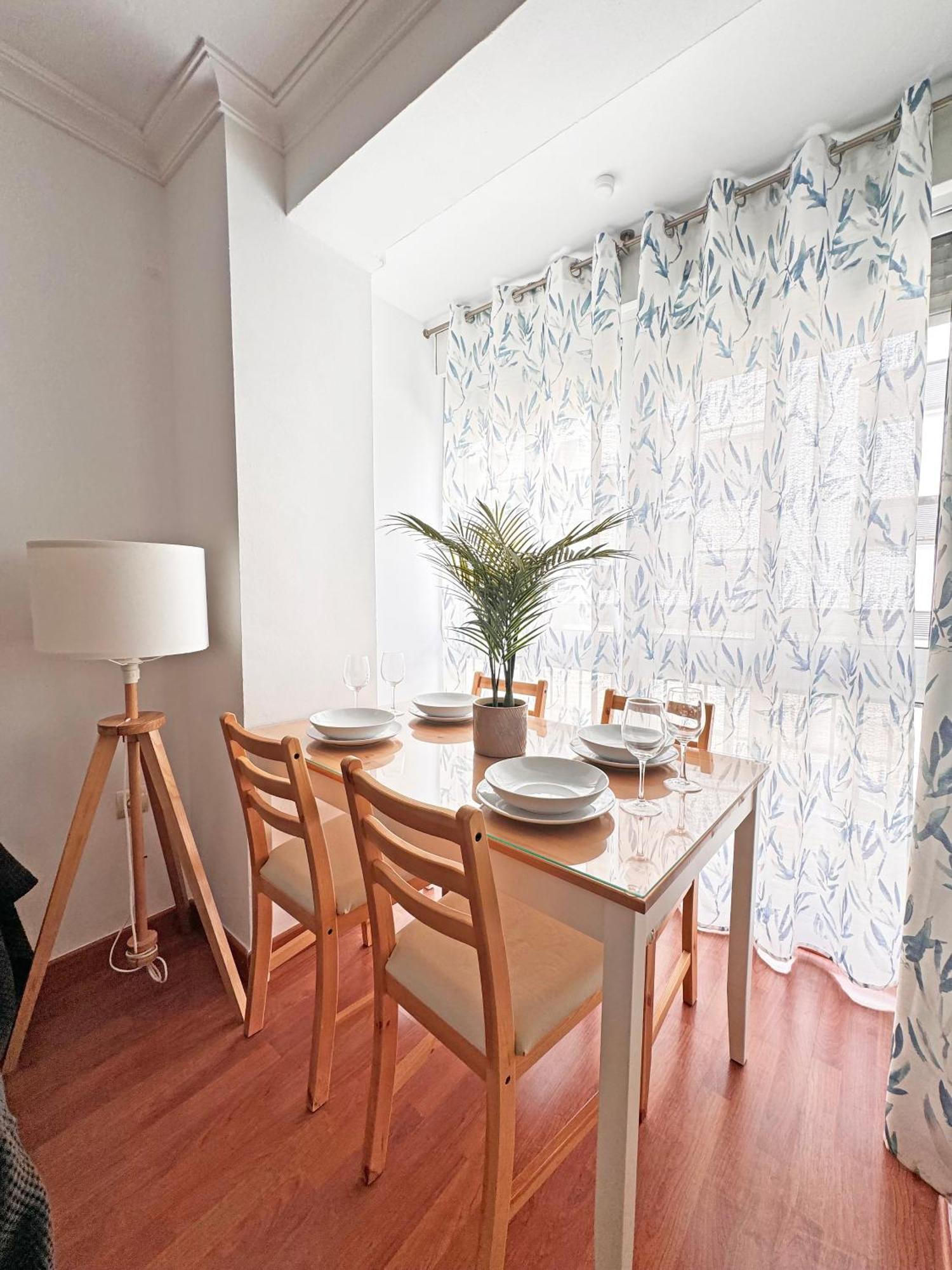 Triana Luxury Numancia Apartment Seville Exterior photo
